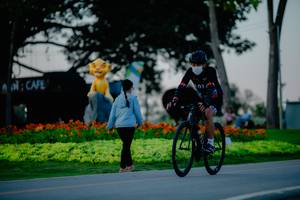 BIB: 
                            <button type="button" onclick="openModal(26181125)" class="btn btn-primary btn-sm float-right btn-popup" data-toggle="modal" data-target=".modal-high-quality">
                        <i class="fas fa-shopping-cart"></i> Add to Cart
                    </button>
                                            <button type="button" onclick="isThisMe(26181125, true)" class="btn btn-success btn-sm float-right btn-popup btn-isme hidden" data-toggle="tooltip" data-placement="bottom" title="นี่คือรูปของคุณใช่ไหม คลิกที่นี่เพื่อเอาเข้าอัลบั้ม">
                        <i class="fas fa-plus"></i> Add to album
                    </button>
                    <button type="button" onclick="isThisMe(26181125, false)" class="btn btn-warning btn-sm float-right btn-popup btn-isnotme hidden">
                        <i class="fas fa-ban"></i> Remove from album
                    </button>